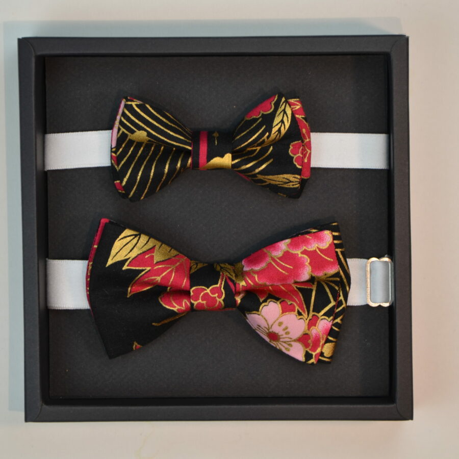 COFFRET NOEUDS ADULTE ET ENFANT noir et rose fleuris