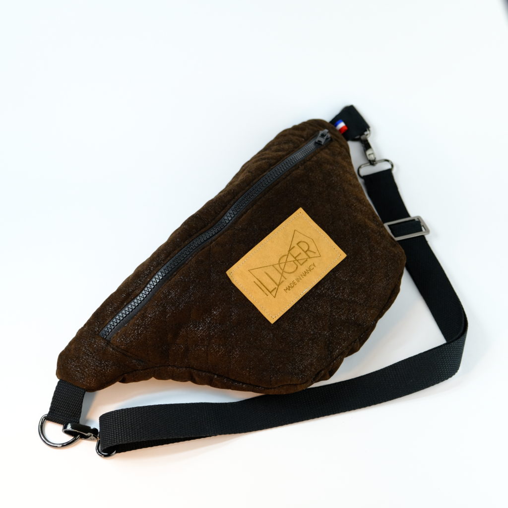 Sac Banane Chocolat Matelassé Effet Daim – Illiger
